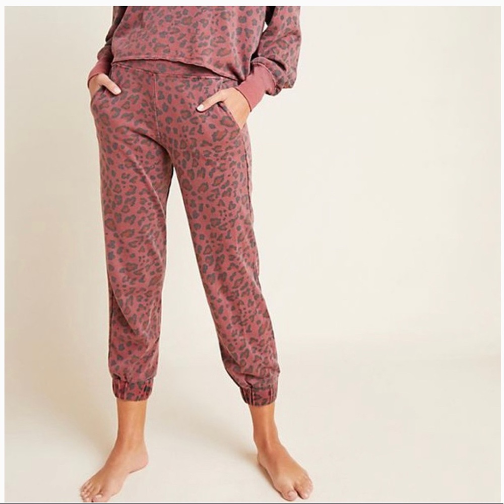 Sundry Leopard Ruched Cuff Sweatpants